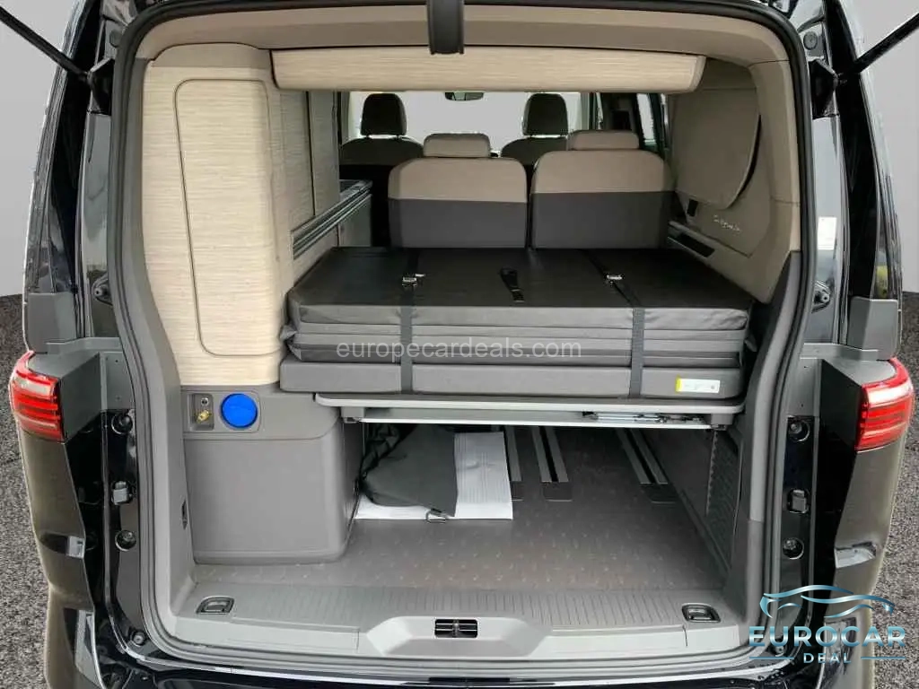 Volkswagen T7 California