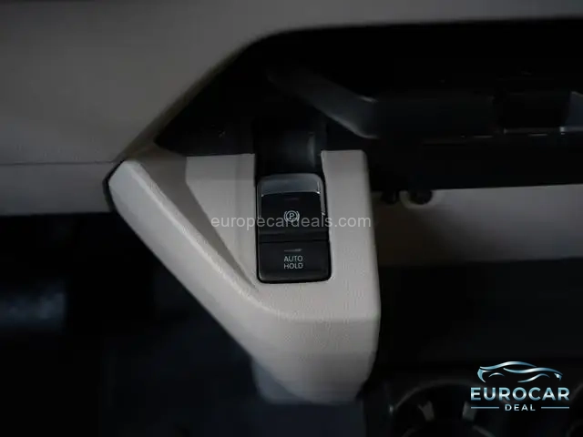 Volkswagen T7 California