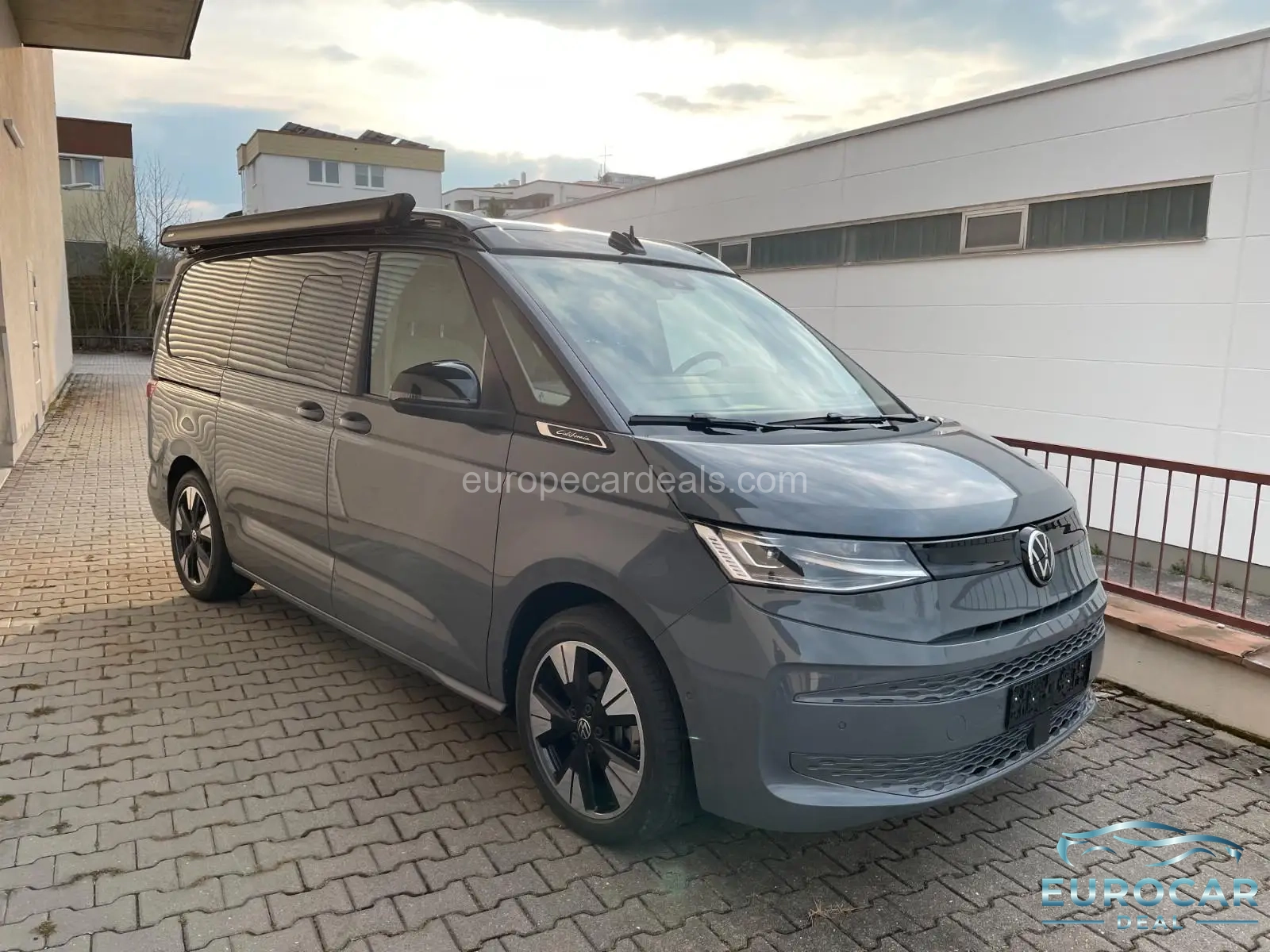 Volkswagen T7 California
