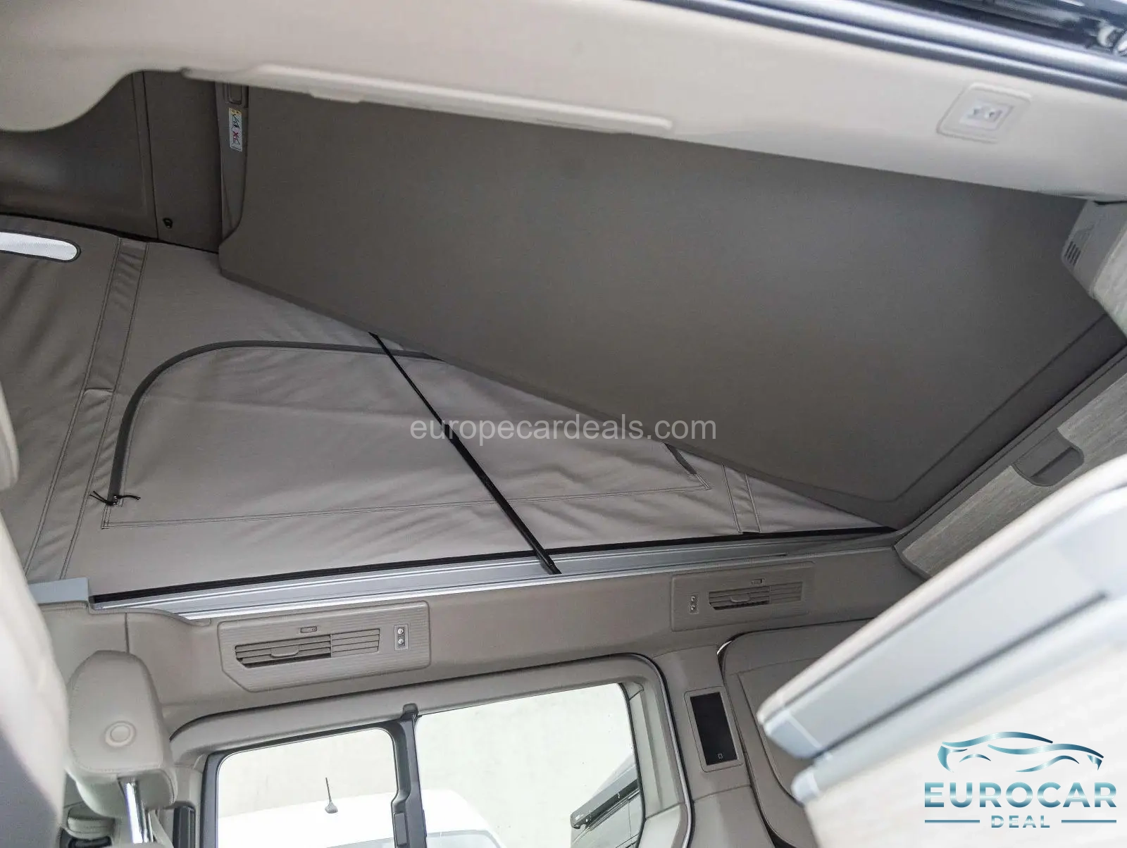 Volkswagen T7 California