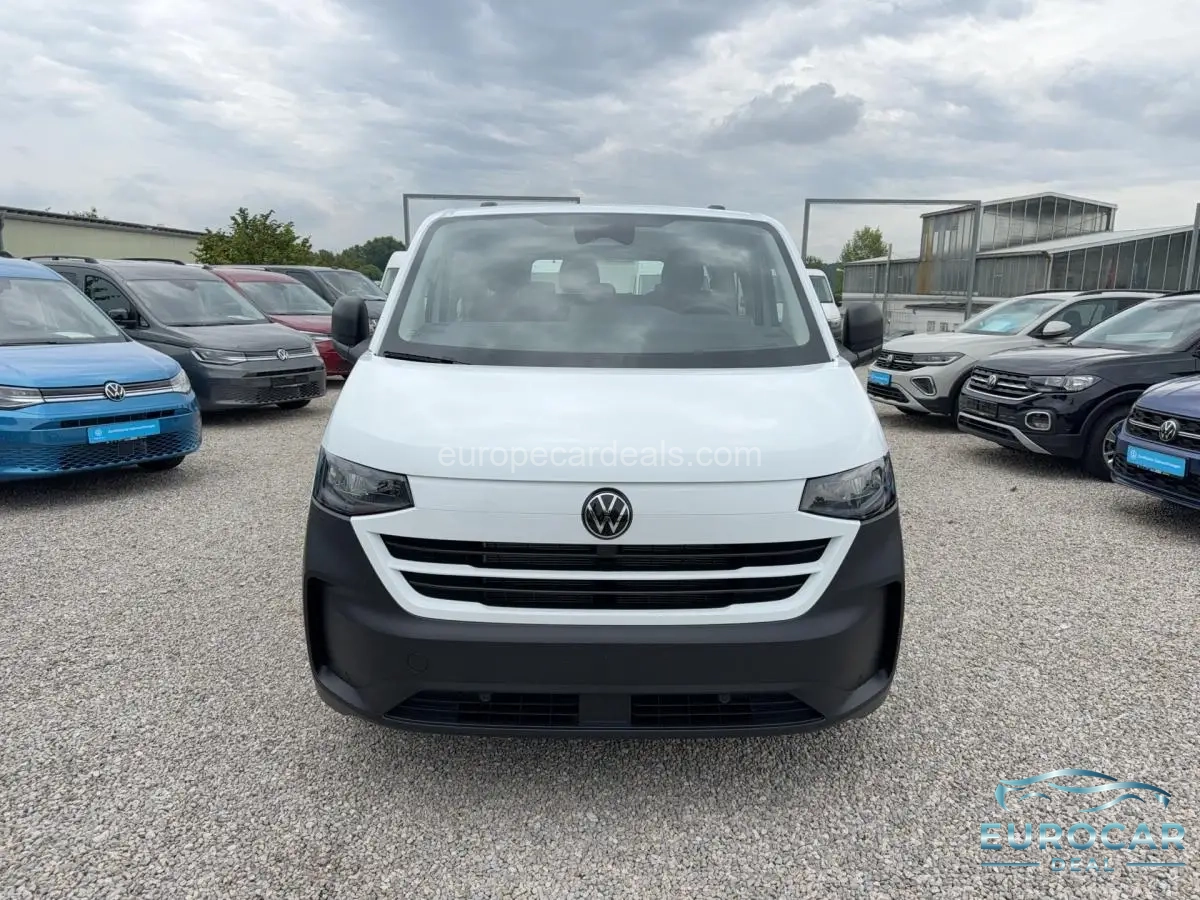 Volkswagen T7 Kombi