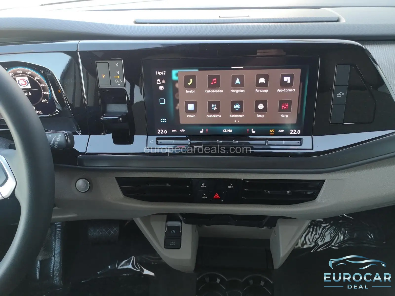 Volkswagen T7 California