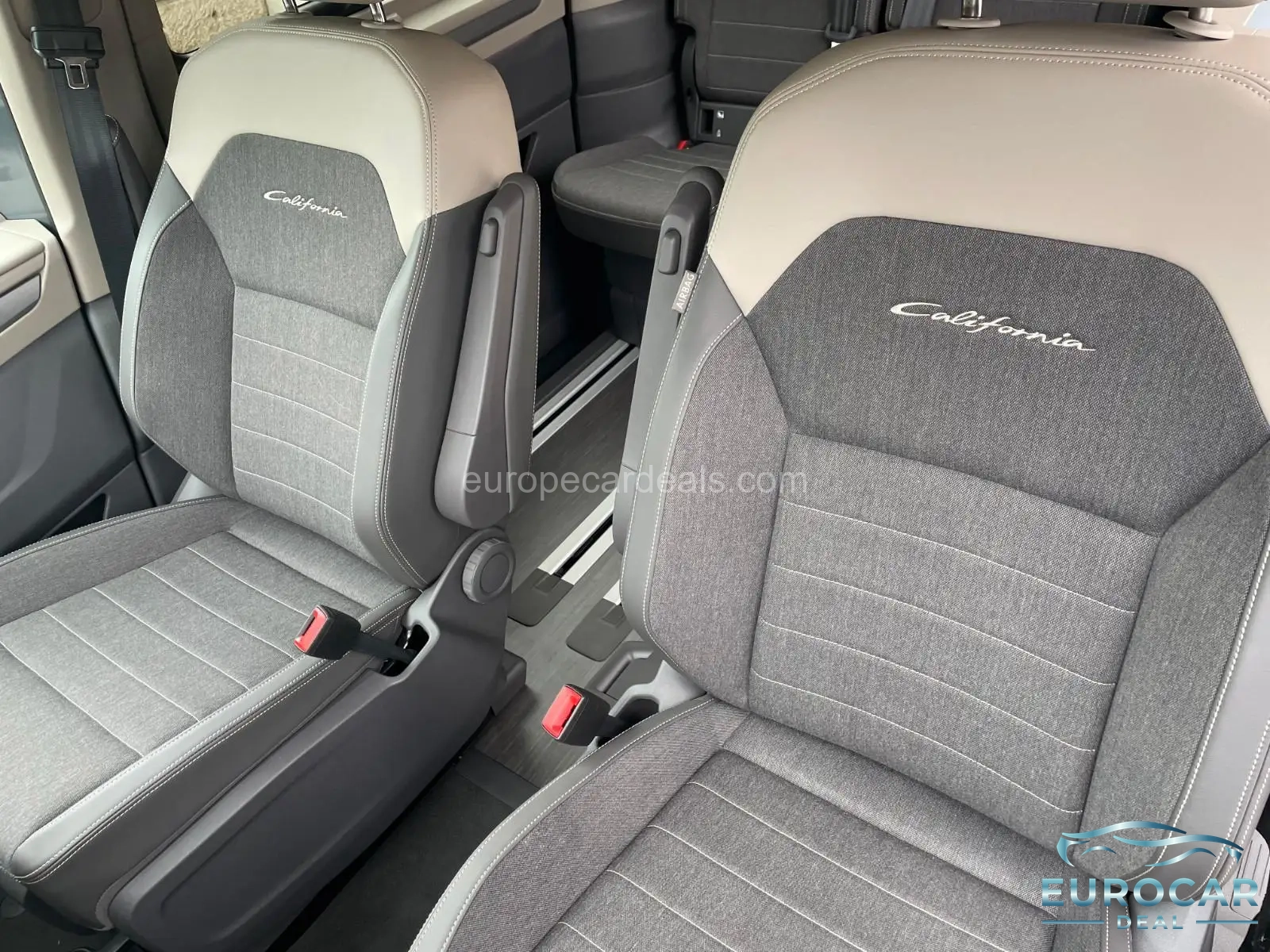 Volkswagen T7 California