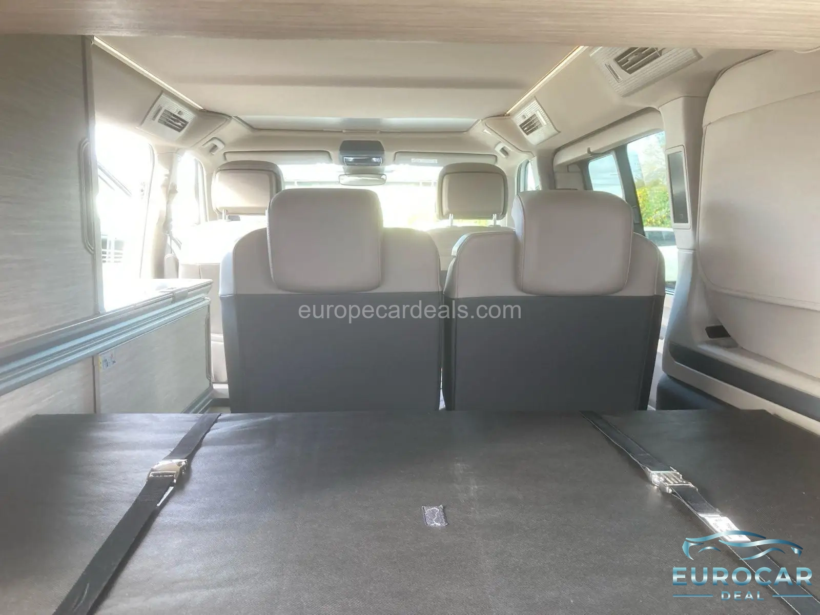 Volkswagen T7 California