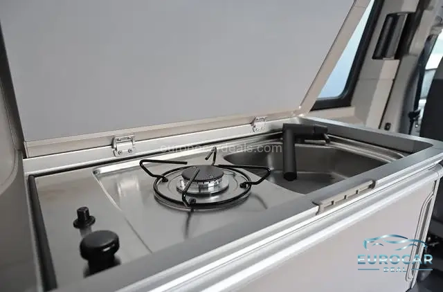 Volkswagen T7 California
