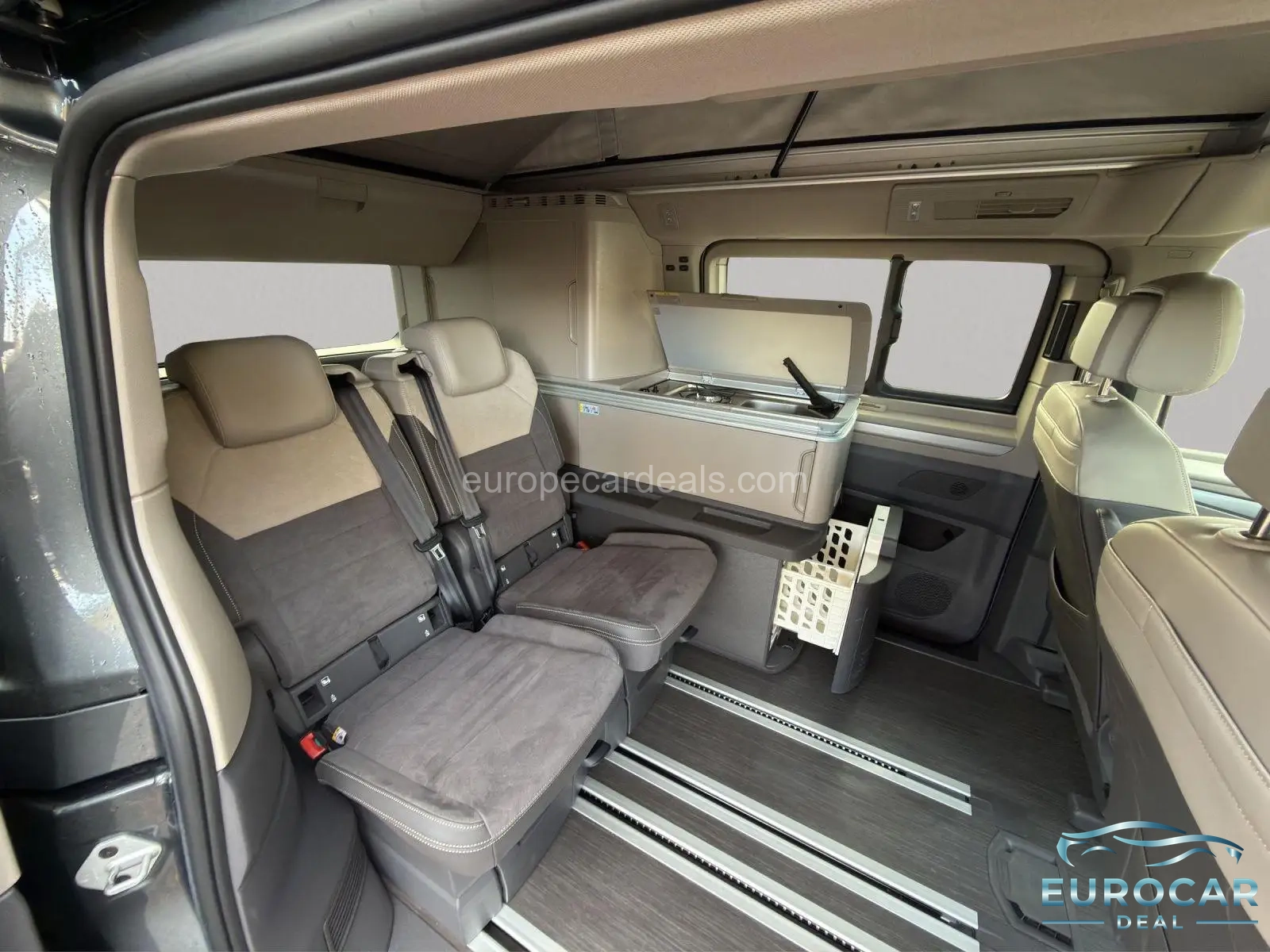 Volkswagen T7 California