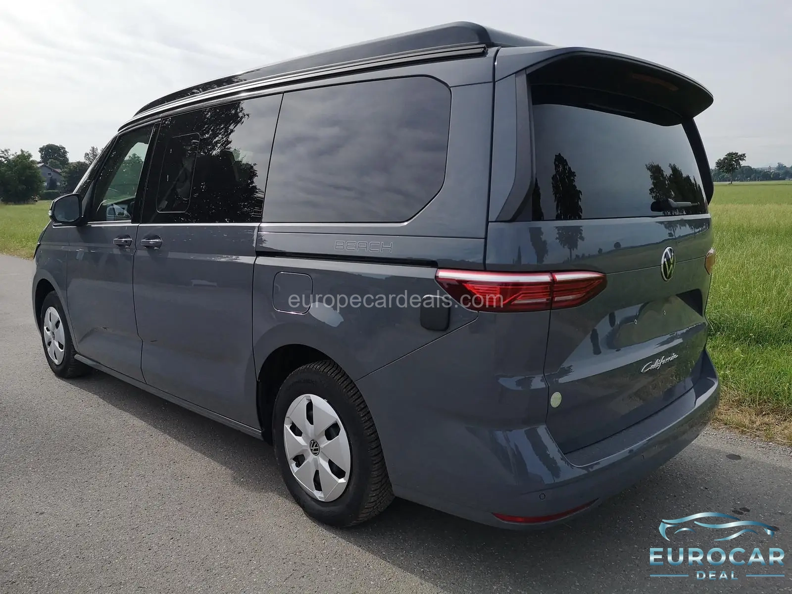 Volkswagen T7 California