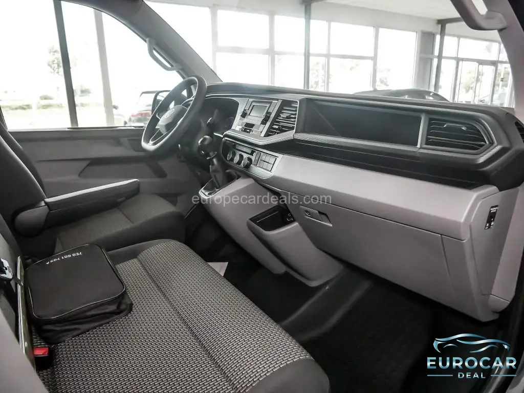 Volkswagen T7 Transporter