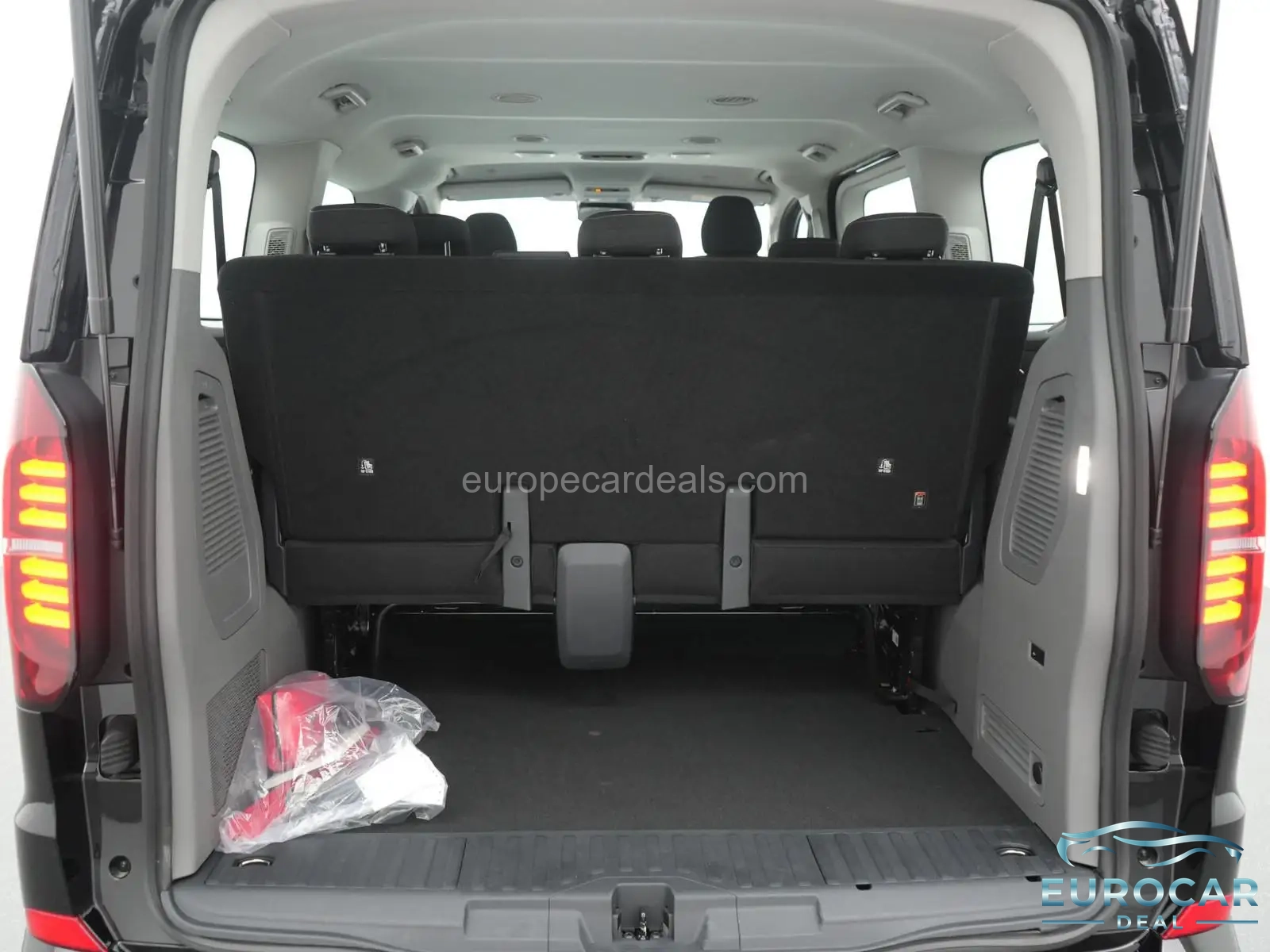 Volkswagen T7 Caravelle