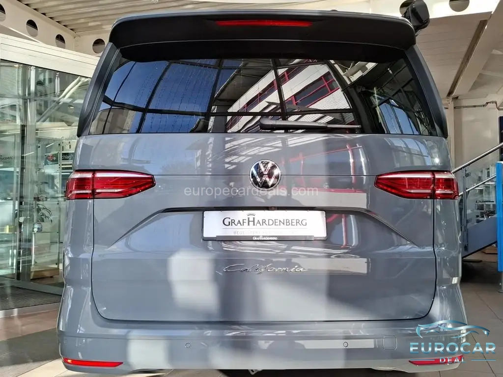 Volkswagen T7 California