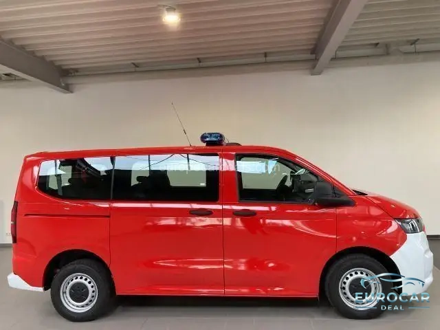 Volkswagen T7 Kombi