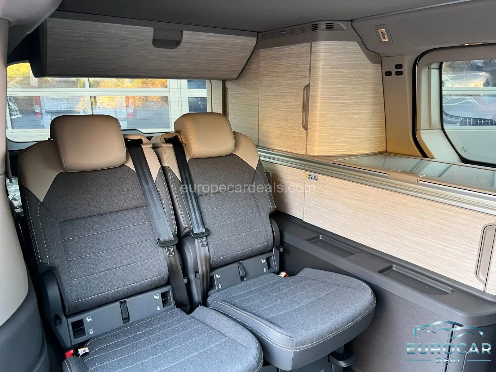 Volkswagen T7 California