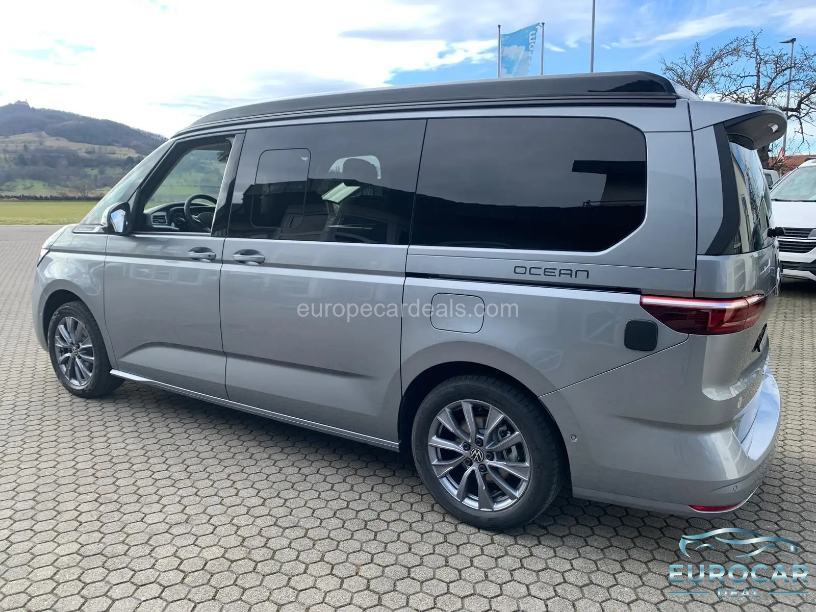 Volkswagen T7 California