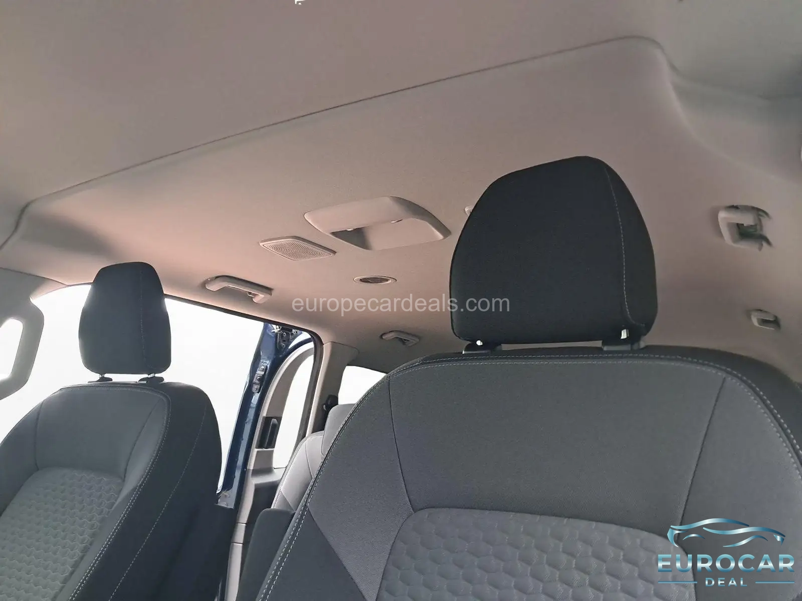 Volkswagen T7 Caravelle