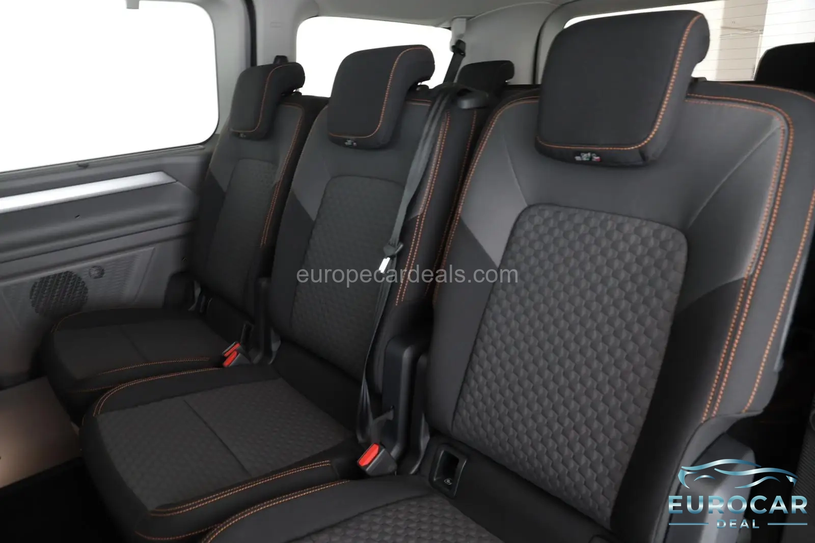 Volkswagen T7 Caravelle