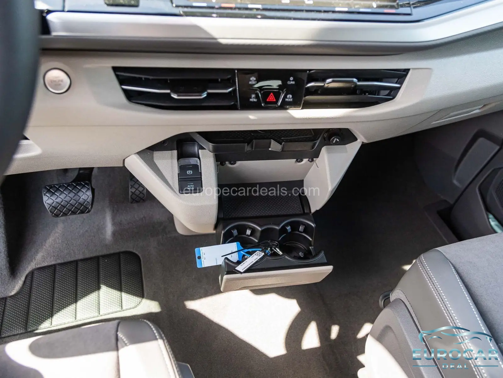 Volkswagen T7 California