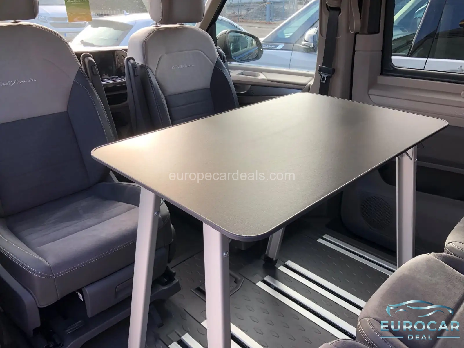 Volkswagen T7 California