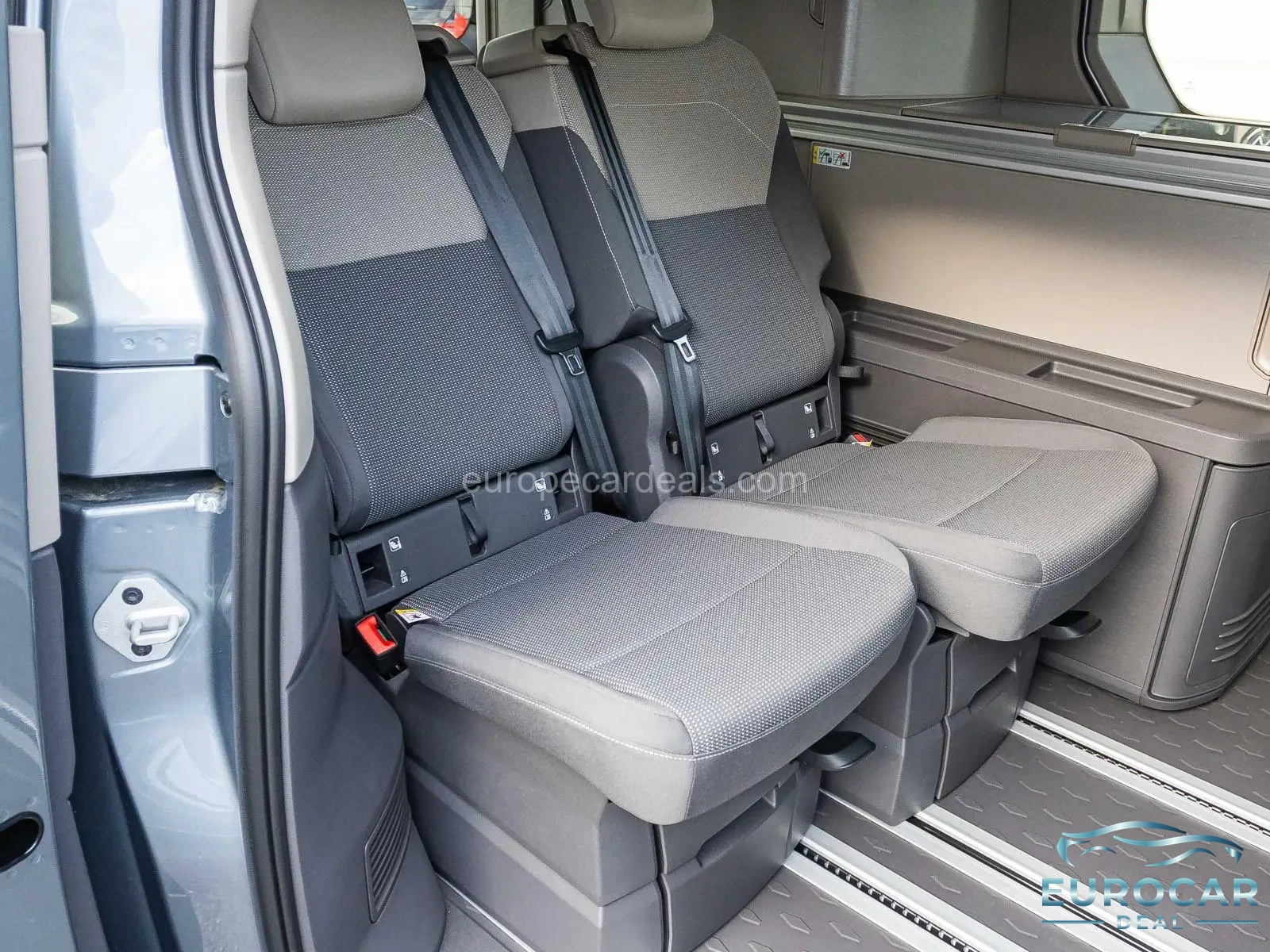 Volkswagen T7 California