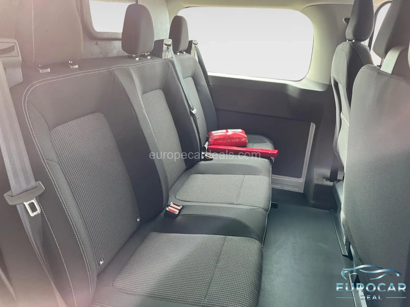 Volkswagen T7 Transporter