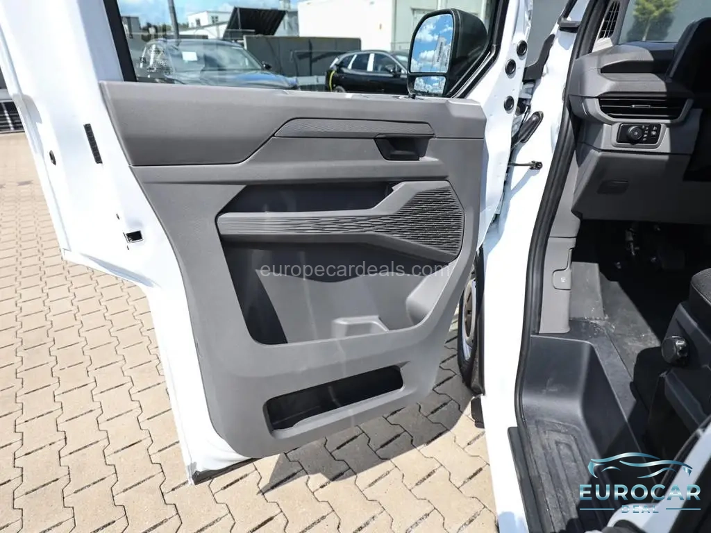 Volkswagen T7 Transporter