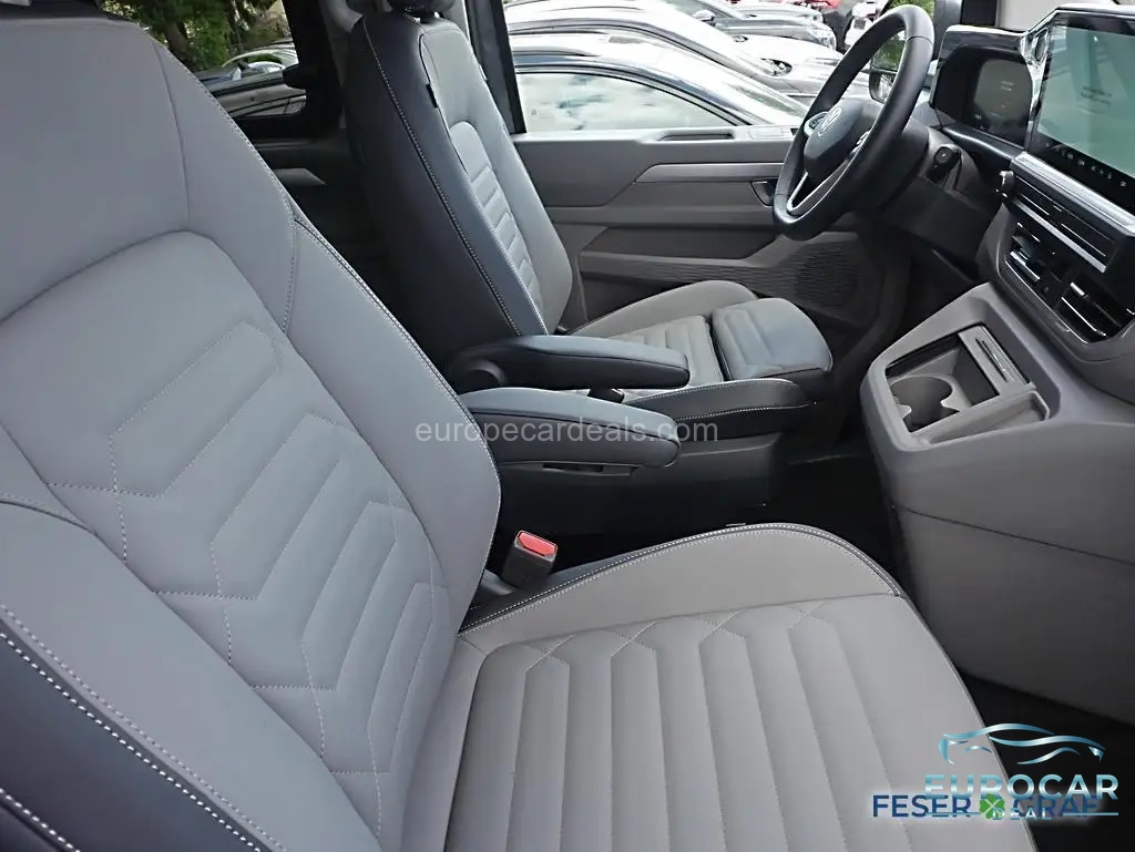 Volkswagen T7 Caravelle