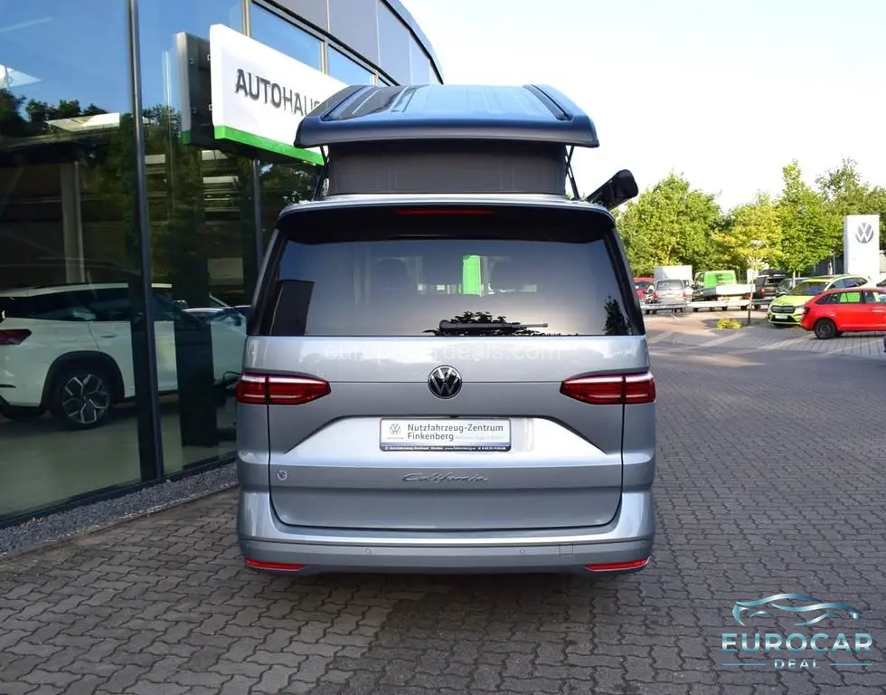 Volkswagen T7 California