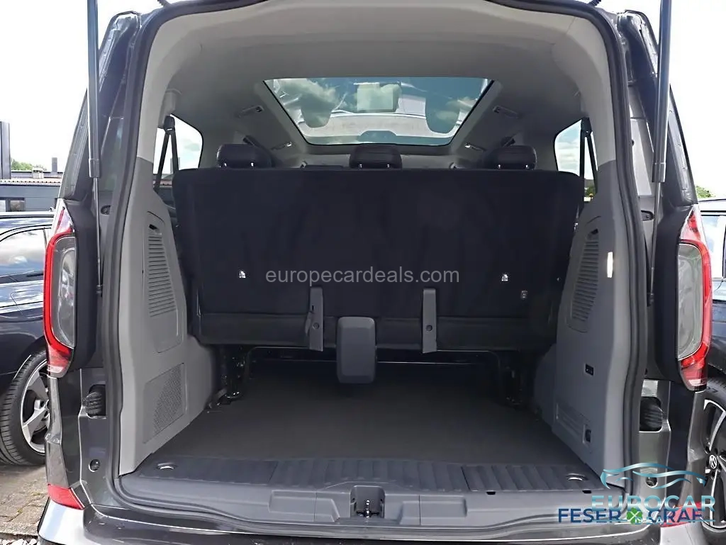 Volkswagen T7 Caravelle