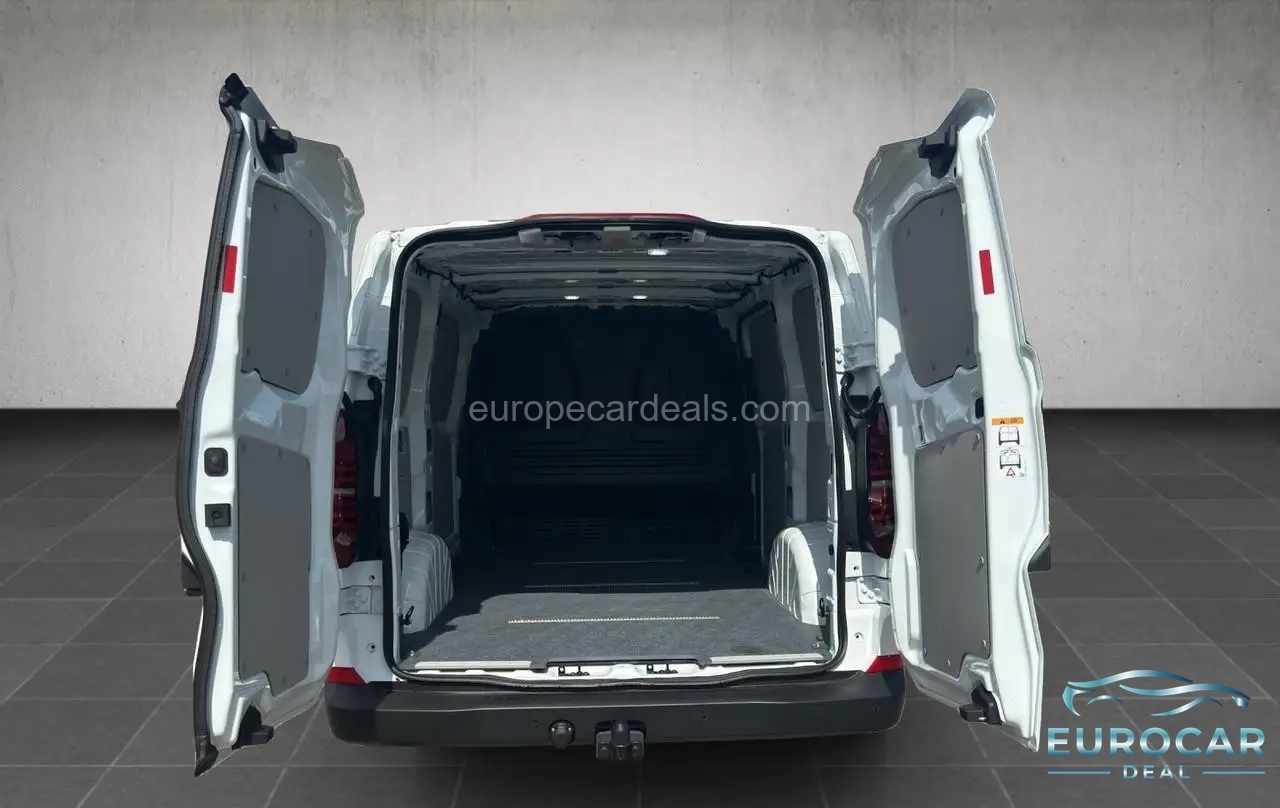 Volkswagen T7 Transporter