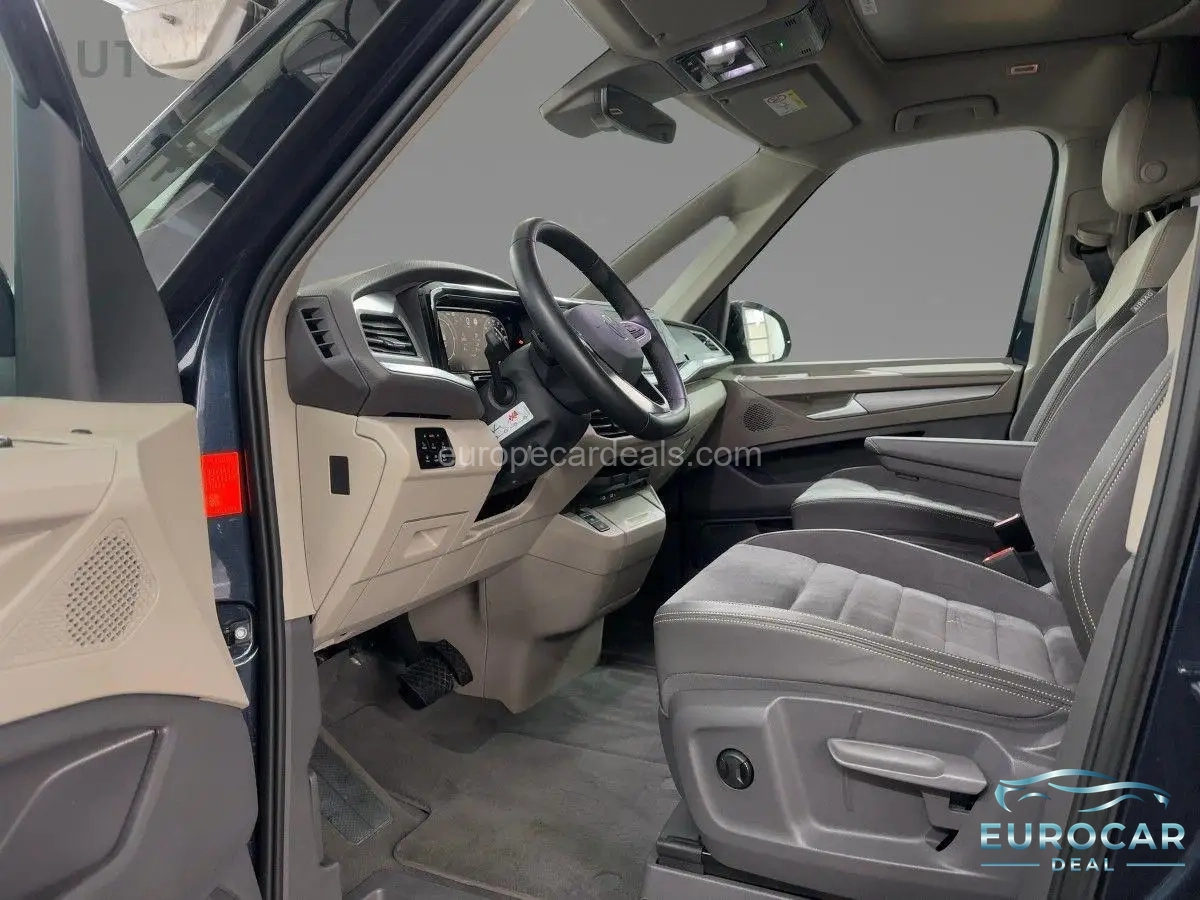 Volkswagen T7 Kombi