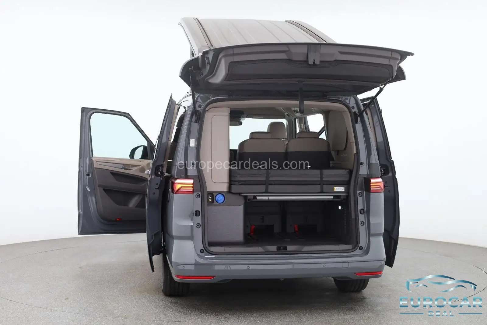 Volkswagen T7 California
