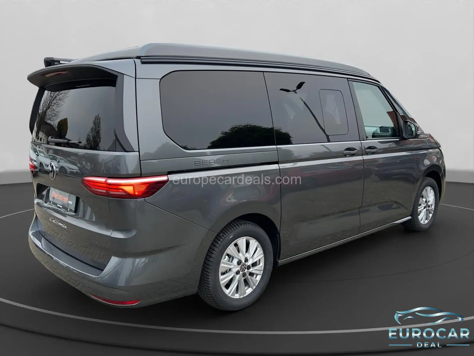 Volkswagen T7 California