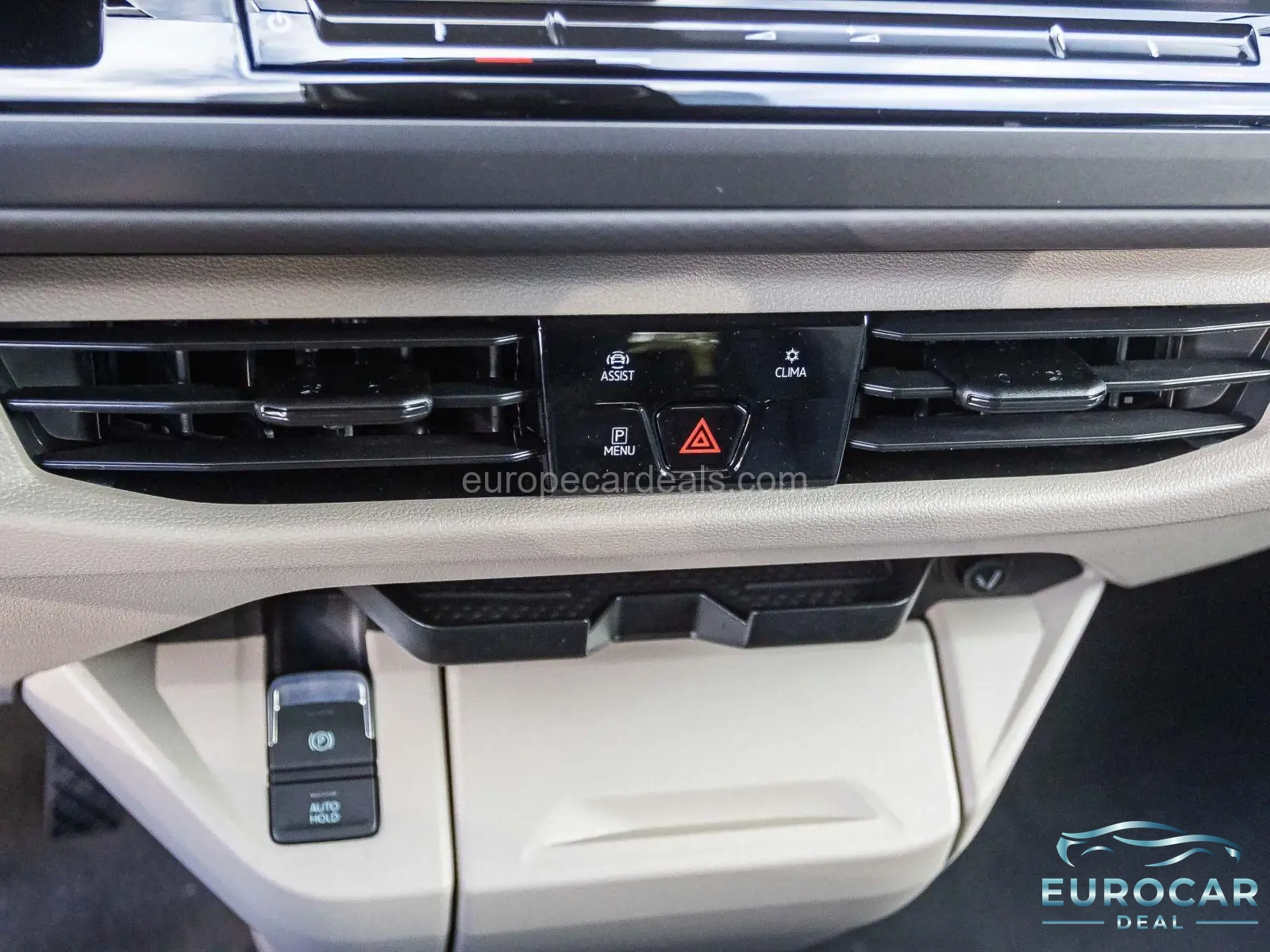 Volkswagen T7 California