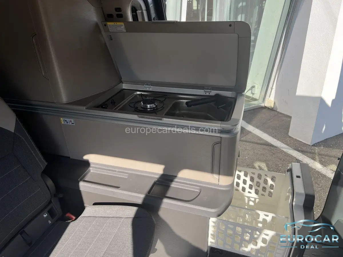 Volkswagen T7 California