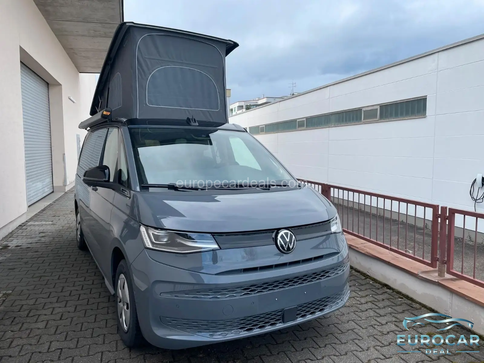 Volkswagen T7 California
