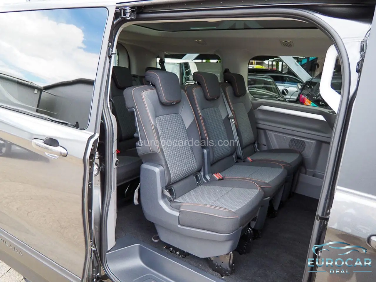 Volkswagen T7 Caravelle