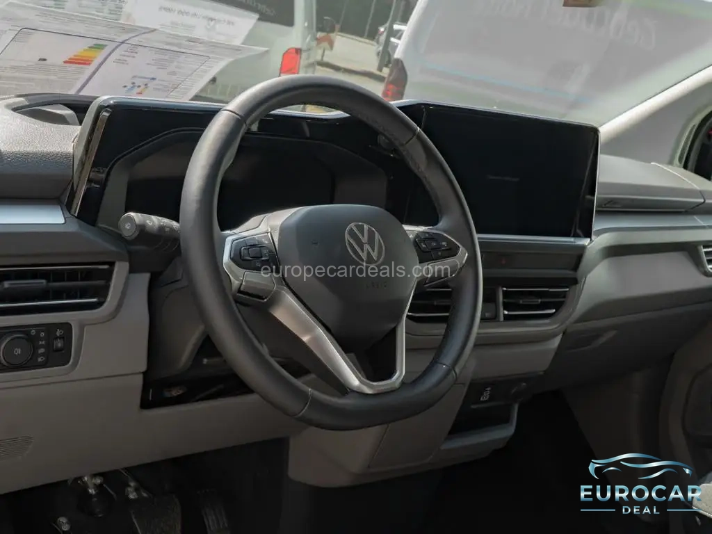 Volkswagen T7 Caravelle