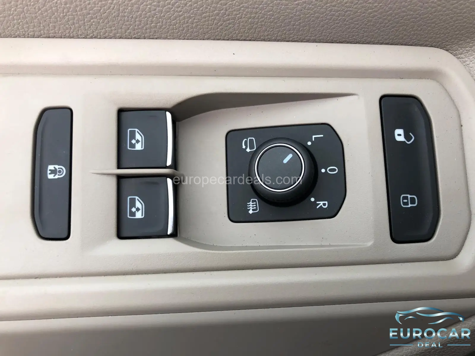 Volkswagen T7 California
