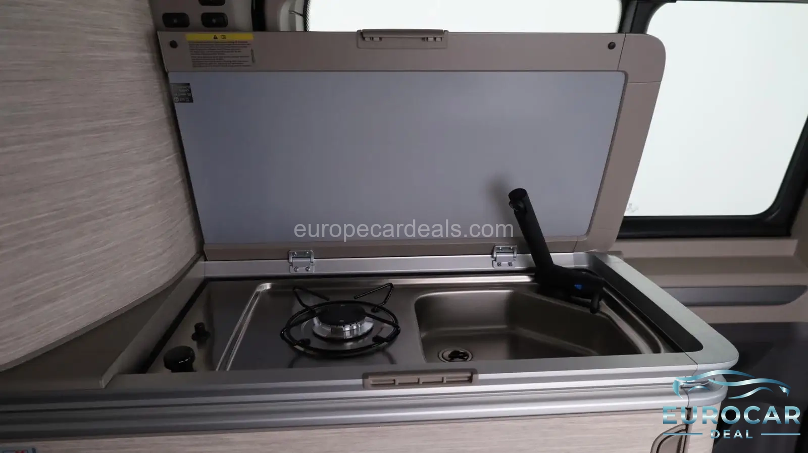 Volkswagen T7 California