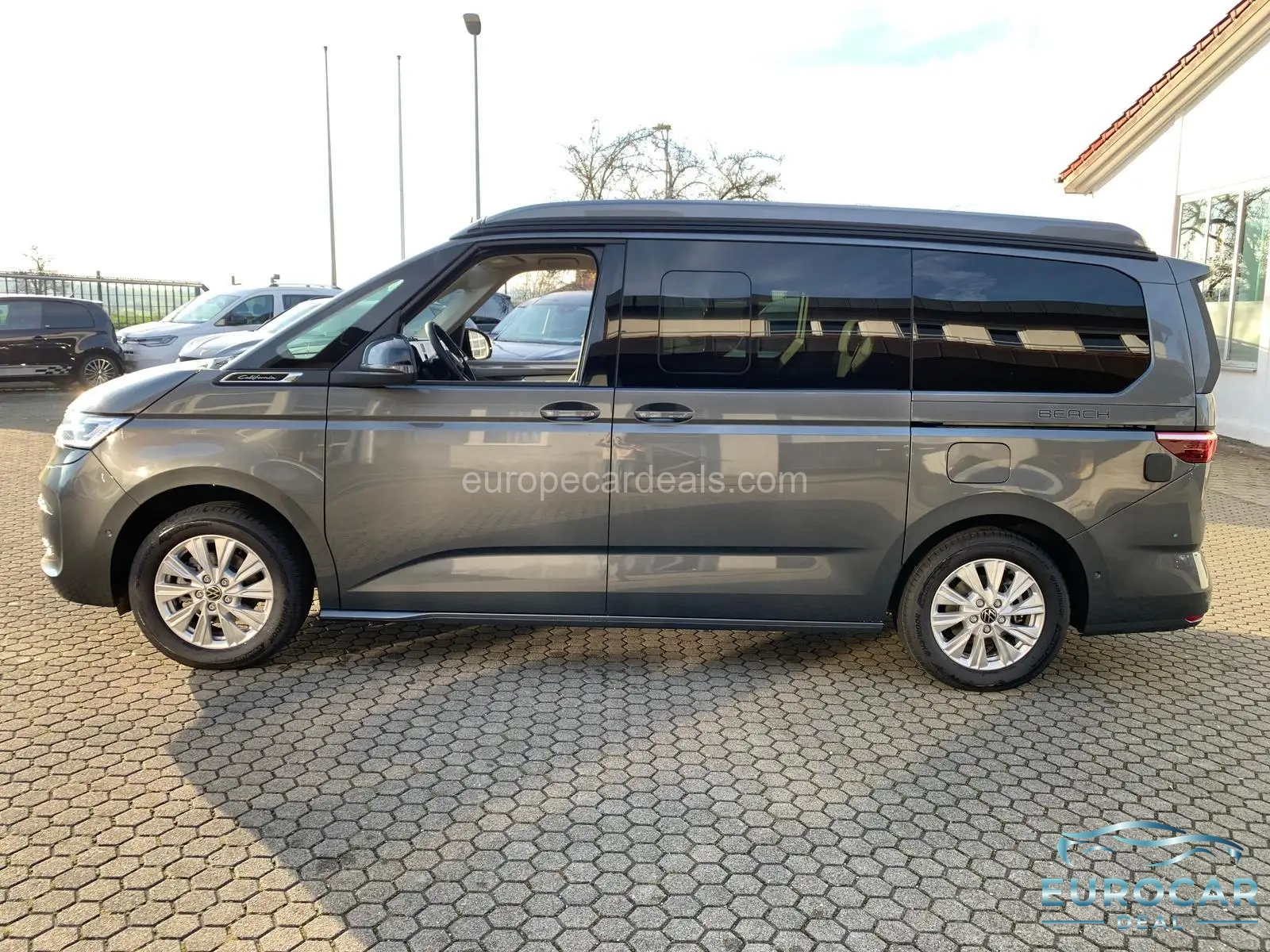 Volkswagen T7 California