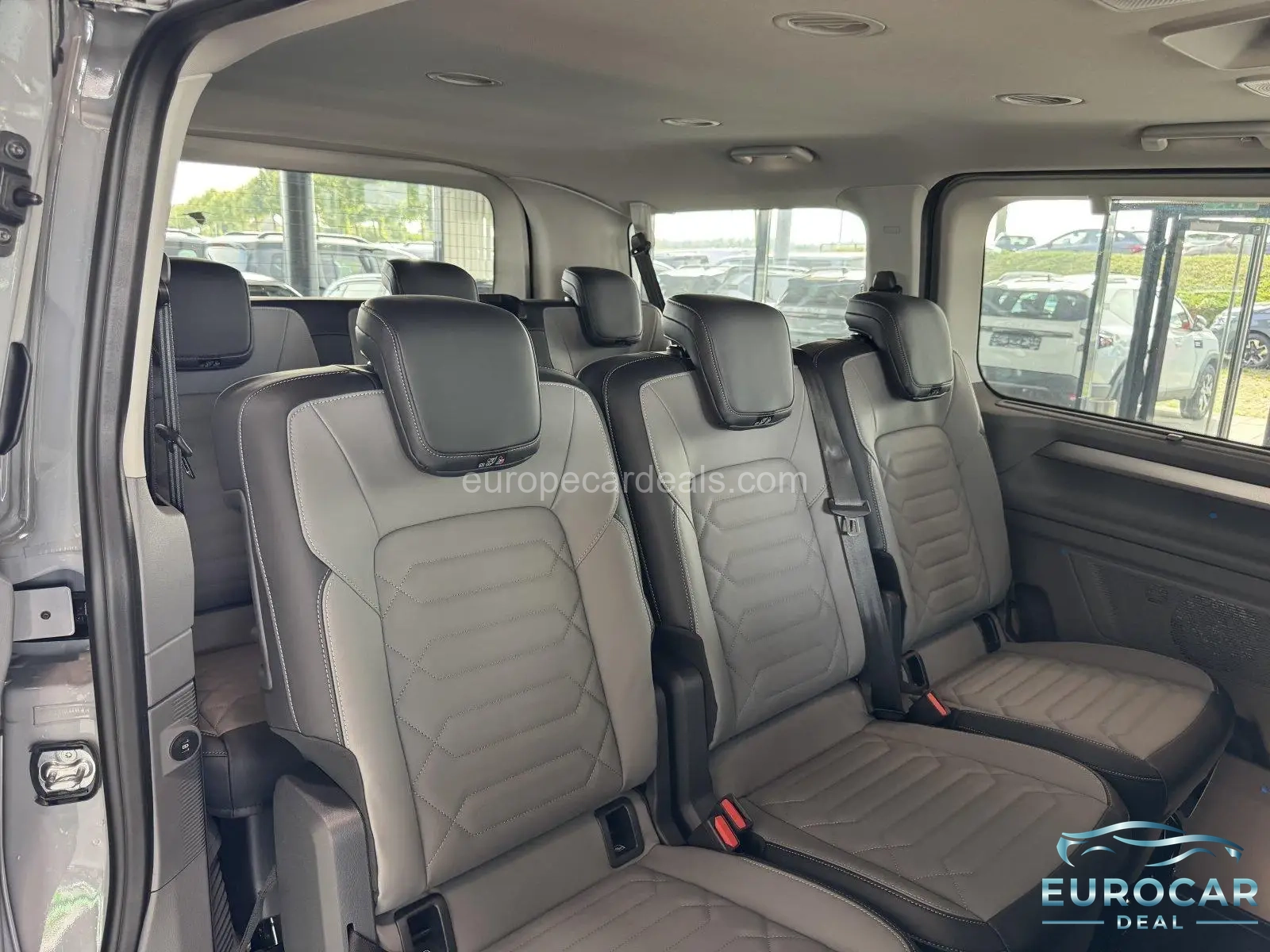 Volkswagen T7 Caravelle