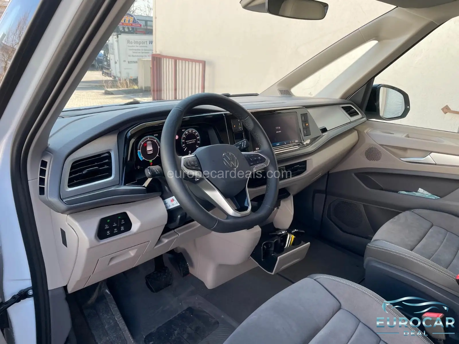 Volkswagen T7 California