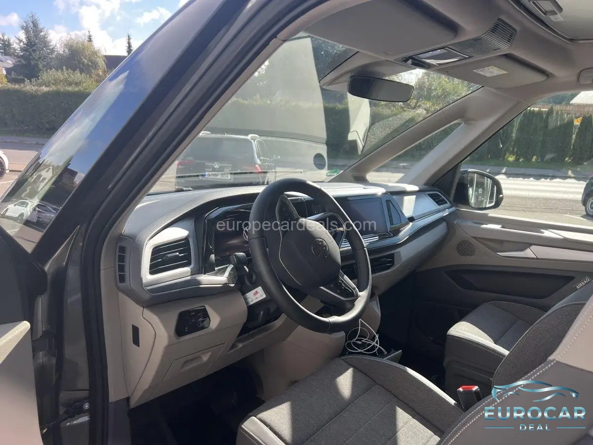 Volkswagen T7 California