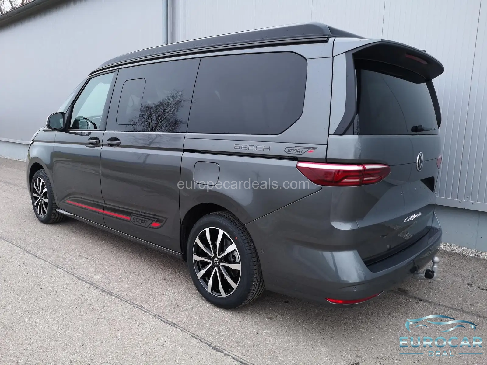 Volkswagen T7 California