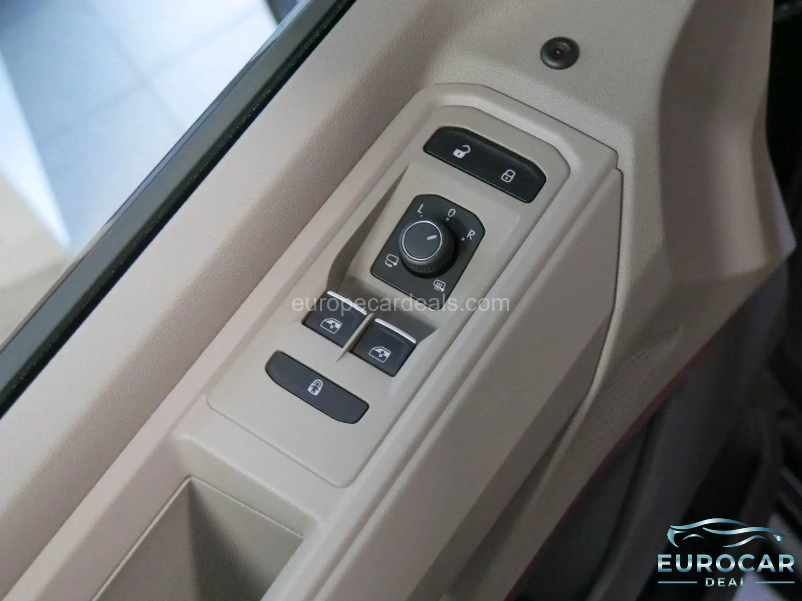 Volkswagen T7 California