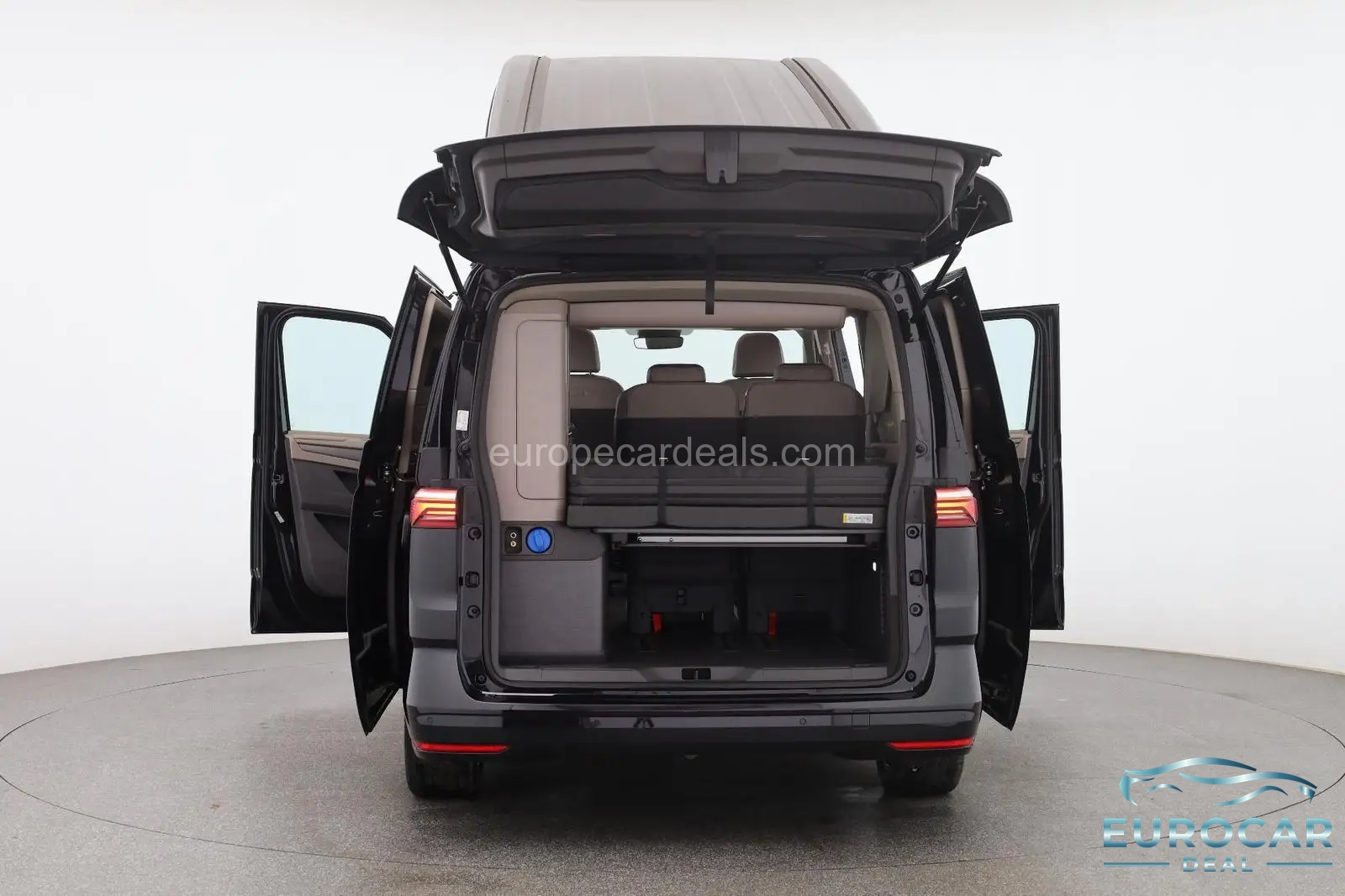 Volkswagen T7 California