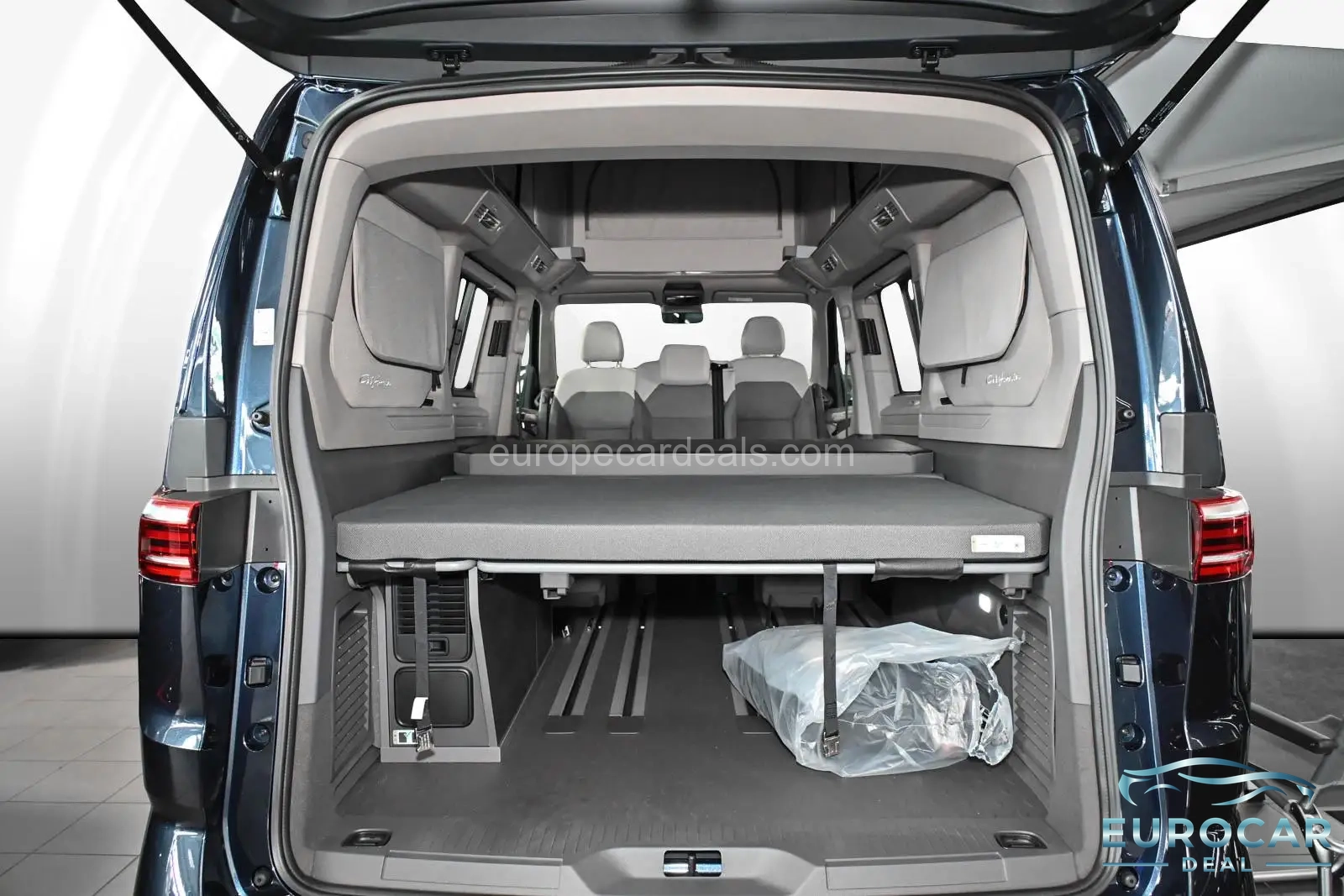 Volkswagen T7 California