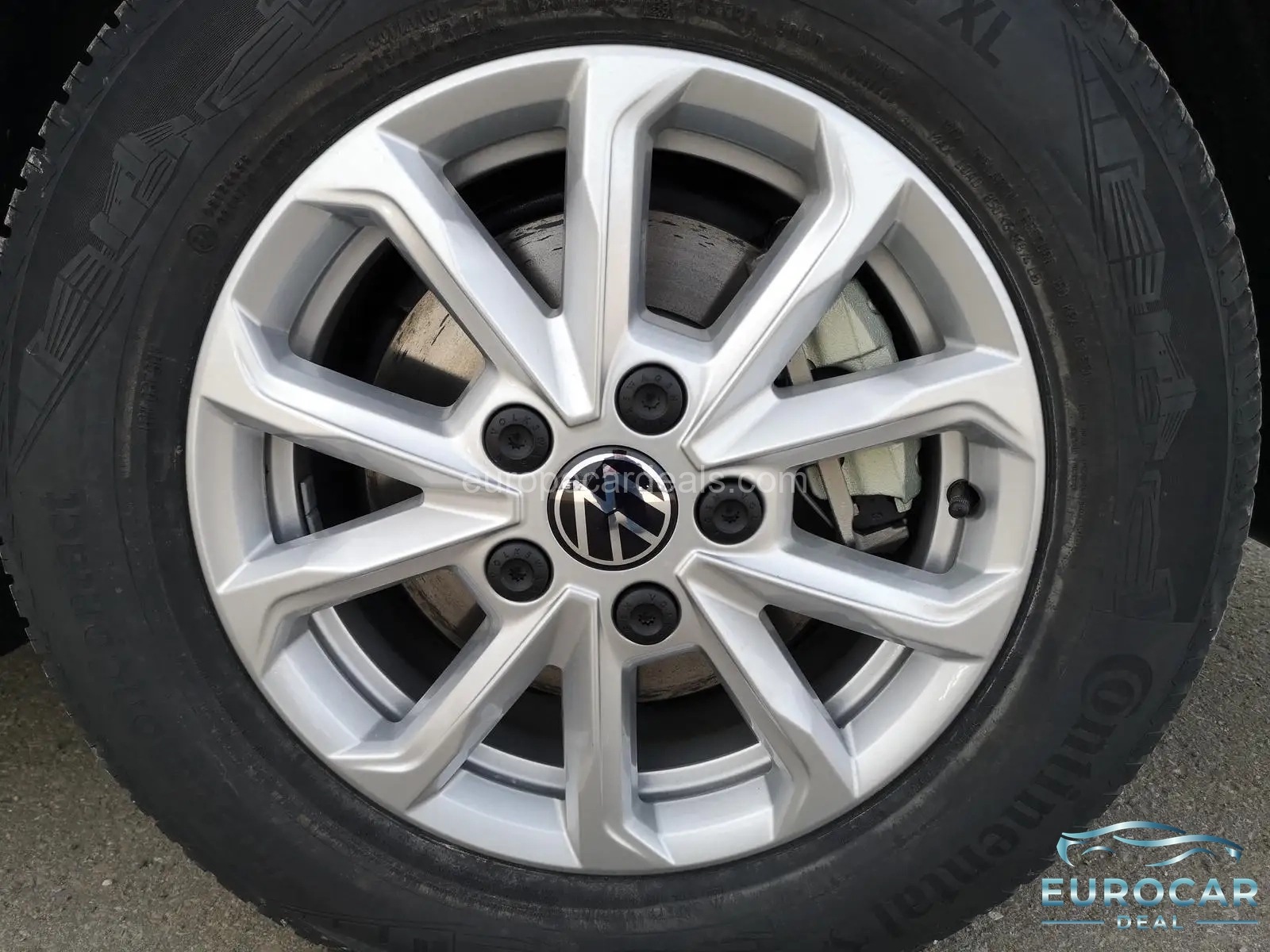 Volkswagen T7 California