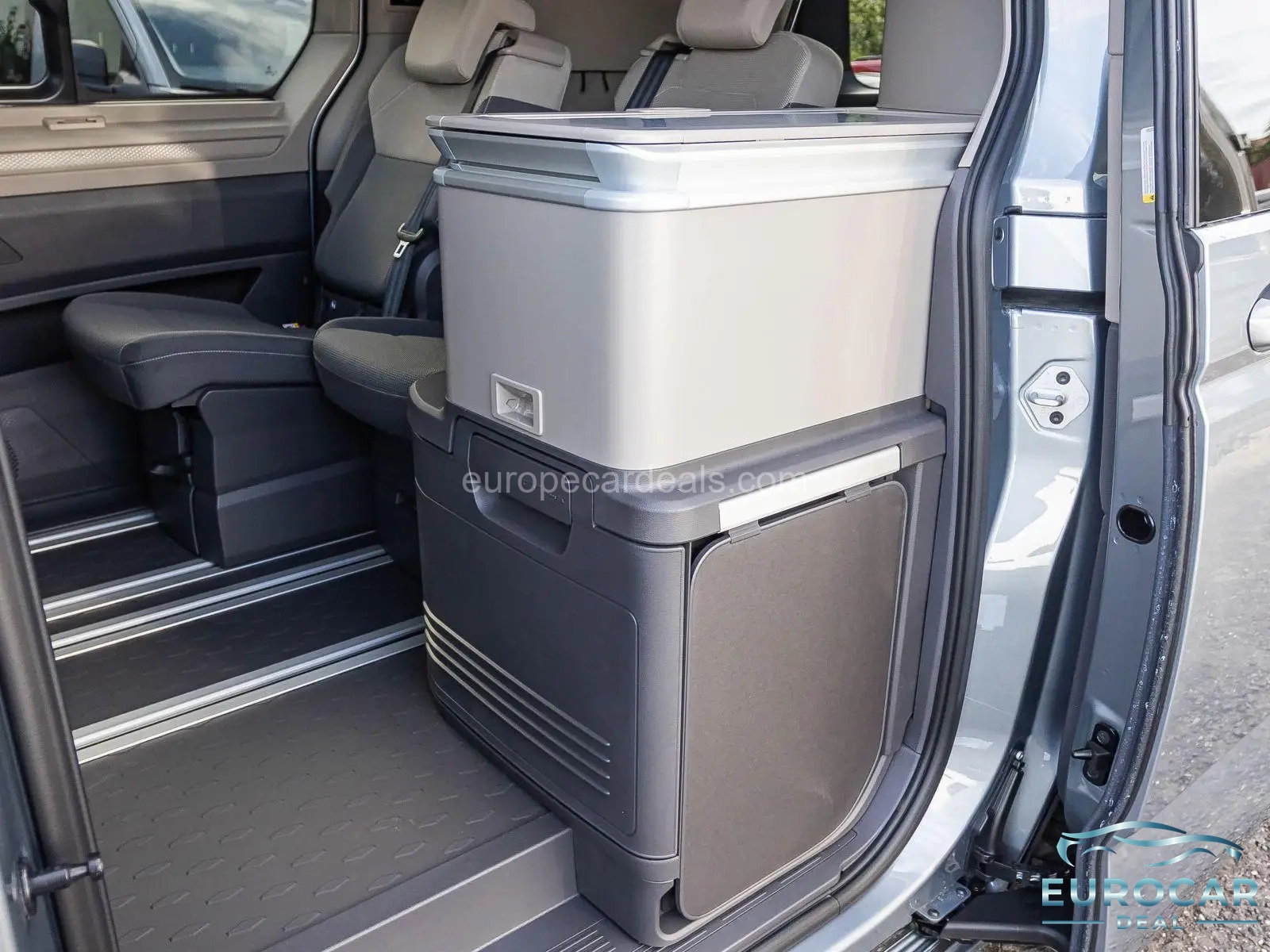 Volkswagen T7 California