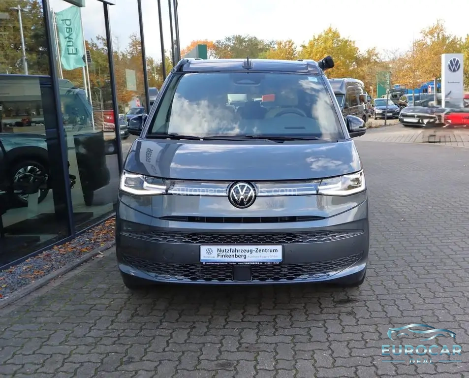 Volkswagen T7 California