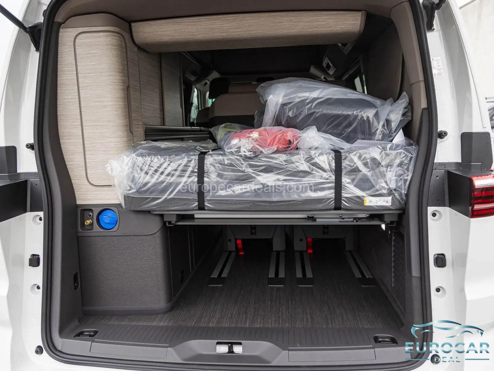 Volkswagen T7 California